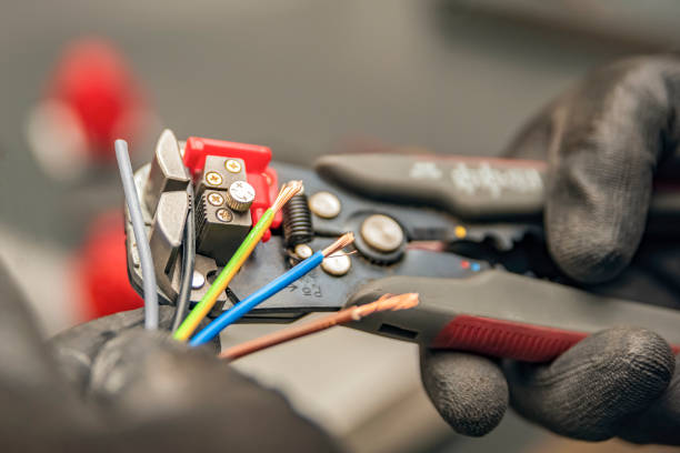 Best 24-Hour Electrician  in Beloit, WI